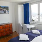 Buena Vista Rum i privatbostad Linz